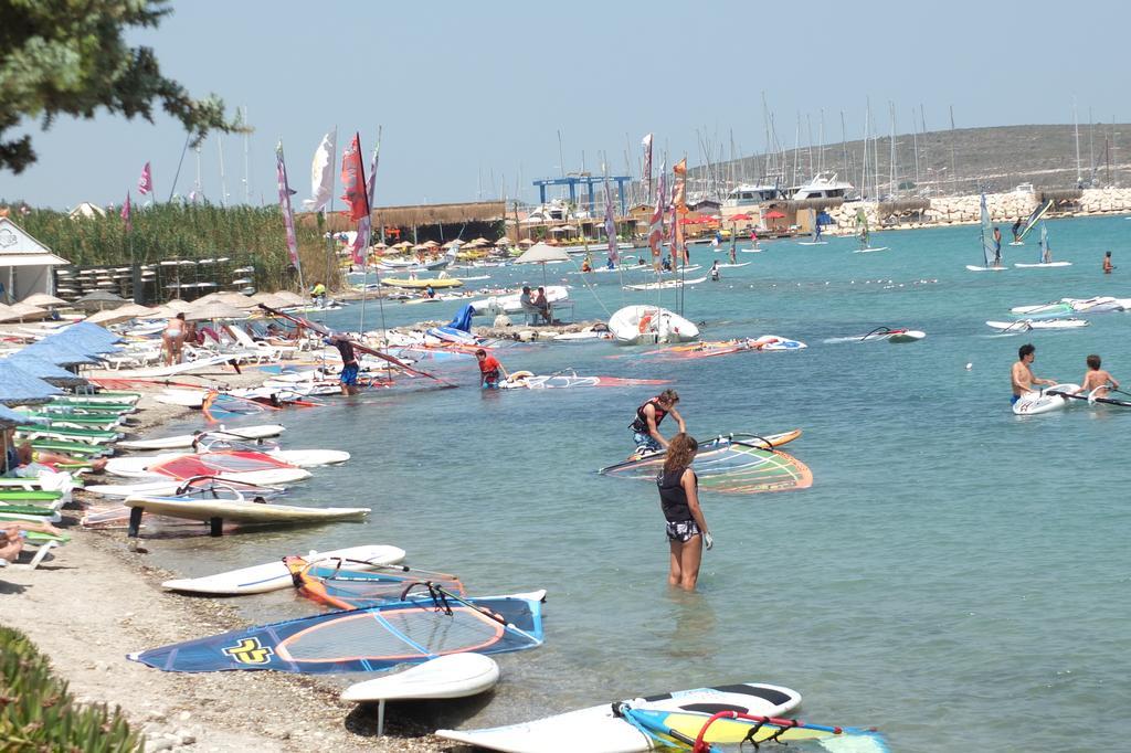 Lapis Port Surf Hotel Алачати Екстер'єр фото